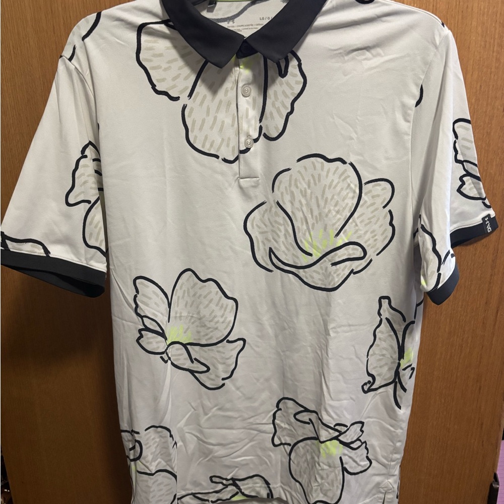 Men's Under Armour Floral Polo Shirt - Black and White
